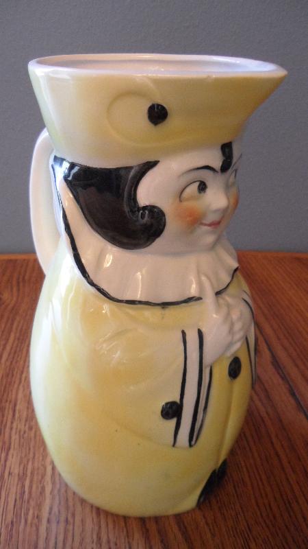 Double Crown Goebel 1940s Goggle Eye Lemonade Pitcher set - Model 494A