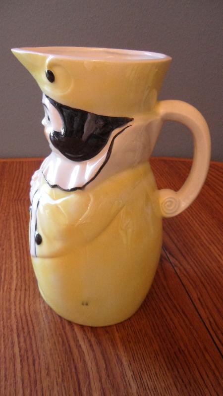 Double Crown Goebel 1940s Goggle Eye Lemonade Pitcher set - Model 494A