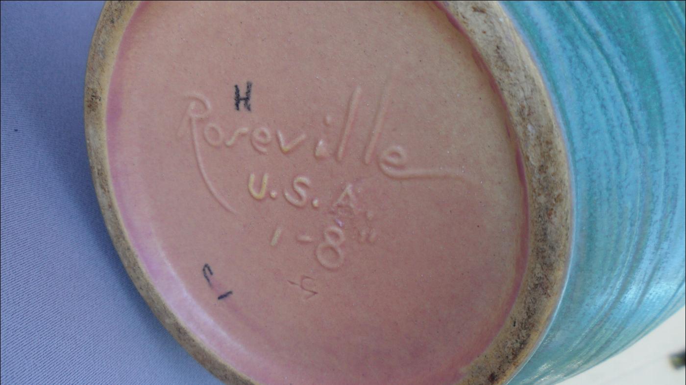 Pink Water Lily Roseville 1-8 Cookie Jar - 1940s