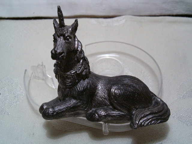 Ricker pewter unicorn laying down 1991