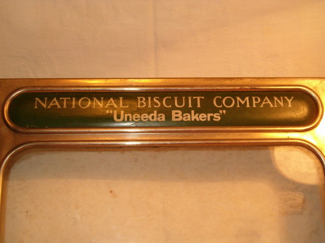 National Biscuit Company store display lid