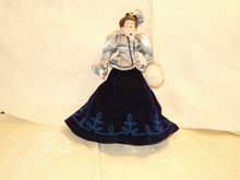 Victorian doll Avon 1987