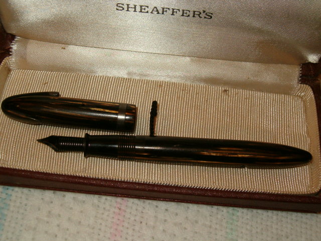 Sheaffer's white dot military pen - rare