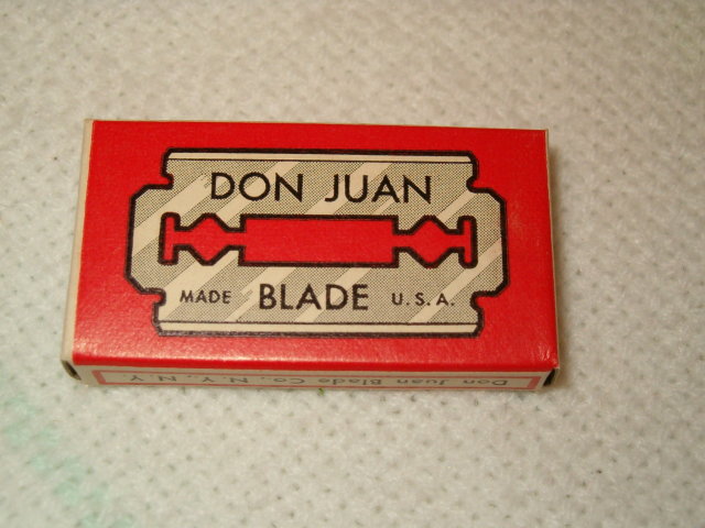 Don Juan razor blade package