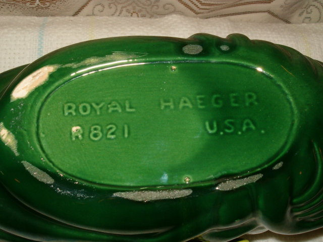 Royal Haeger R821 experimental center bowl with applied fruit