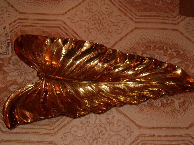 Calla Lily Bass Leaf Dish 1948