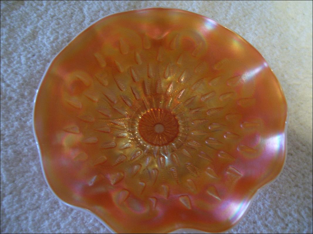 Vintage , Dugan Glass , Peach Opal , Rain Drop / Key hole , , Wavy , Collar Bowl