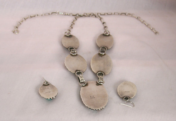 Ladys Matching Necklace and Earring Set- An Authenic Rare-Bisbee Turquoise-Artist signed-Sterling Silver (97 grams) Necklace and Earrings