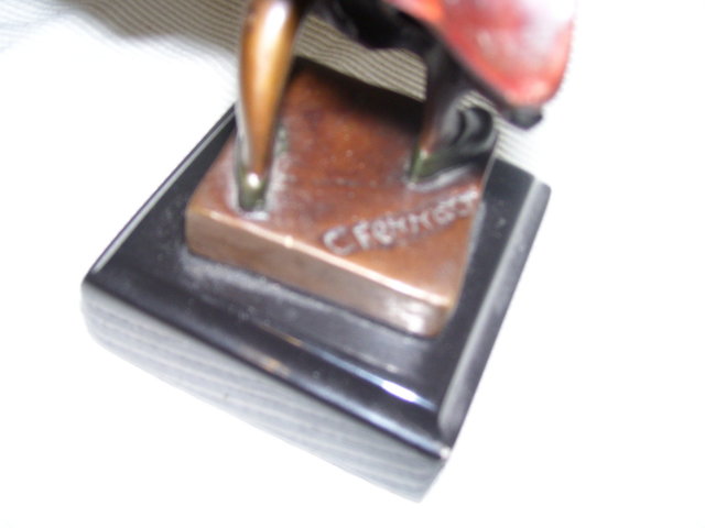 Signed '' C. Ferratt '' Blind Man's Bluff '' Bronze Sculpture