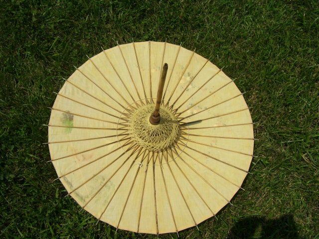Vintage Chinese Hand painted Art Cloth Umbrella