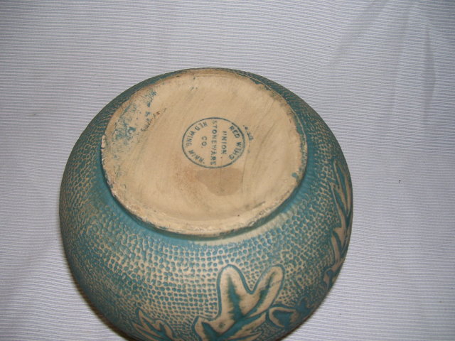 A Large Blue and Beige Acorn Leaf Decorated Pot by Red Wing Union Stoneware