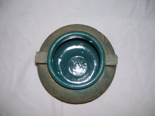 A Large Blue and Beige Acorn Leaf Decorated Pot by Red Wing Union Stoneware