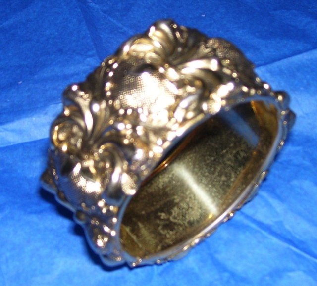 Vintage Signed-Whiting & Davis- Gold Plated-Mesh Art Nouveau Locking Cuff Bracelet