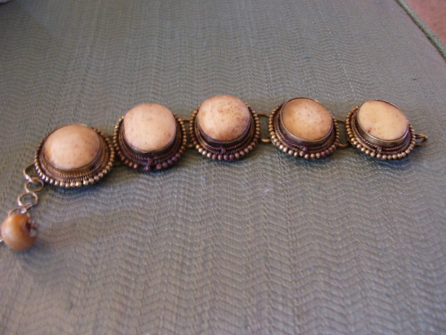 Bone Carved (5) Larged Chanel Set Bracelet Set in Silver