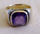 Man's Color Change Stone Chanel Set in 9.0 Grams of 10K Yellow Gold