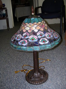 Vintage StyleTiffany Style Floral Tulip 16.25 inch Lamp
