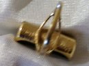 Ladys 14k Yellow Gold and Jade Ring 6.4 grams