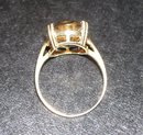 Skal- Ladys Smoky quartz and 14 K Yellow Gold Ring