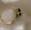 Ladys Emerald green stone 10 K. Gold Ring