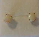 A Pair of Opal Earrings 14K yellow-gold, 1.0 grams