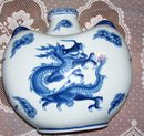 Chinese Blue and White Draggon Vase