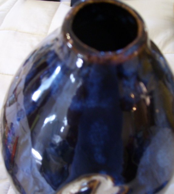 A large Ingraved art porcelain floor/table vase