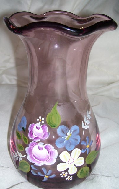 A pink Floral Blown Art Glass Vase Designed by Fenton