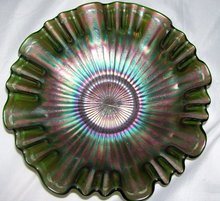 Vintage Northwood, ''Stippled Rays'' Stippled, Emerald Green, 9'' Three in one, Art Glass Bowl