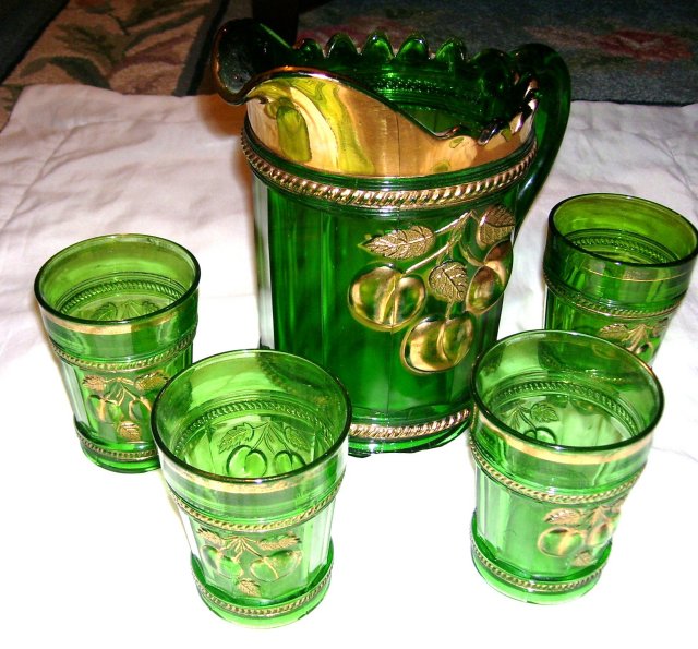 Vintage ,Northwood, Intagilo, '' Peach '' Pattern-Emerald Green-Five Piece Water Set
