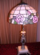 A Vintage Double Pull Chain, Decorative Victorian Arts Sculpture Lamp with A Contemory Tiffany Style Leaded Glass Shade