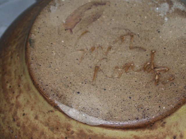 A Clay Beige Pottery Vessel,