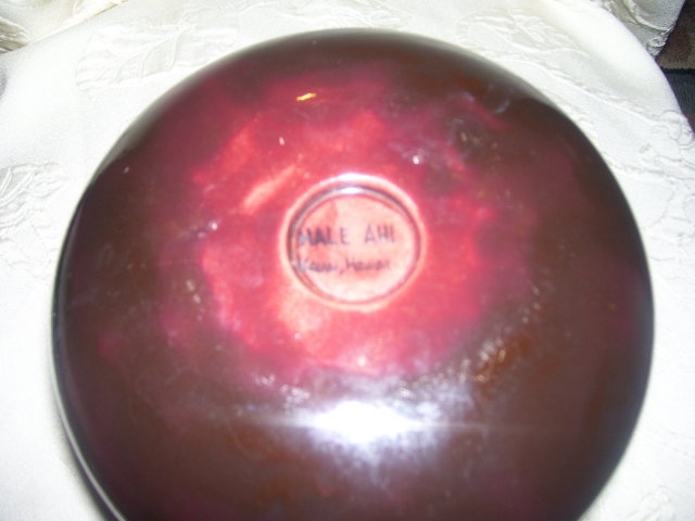 Handcrafted under glaze, with Geometric leaf motif pot by HALE AHI-koval Hawaii