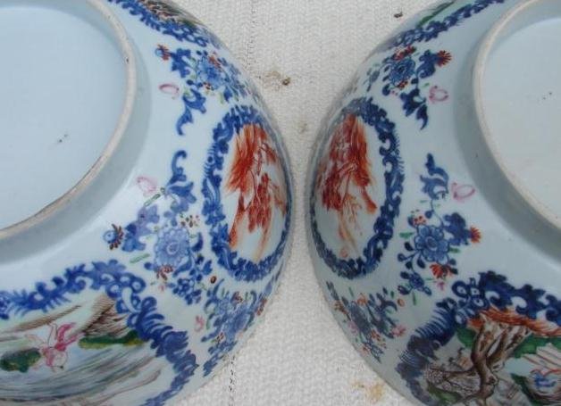 C. 1820-1840 CHINESE EXPORT ROSE MANDARIN PR. VASES