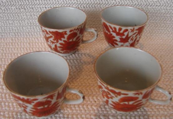 C. 1875 SET (4) SACRED BIRD AND BUTTERFLY DEMITASSE CUPS/SAUCERS