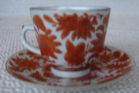 C. 1875 SACRED BIRD AND BUTTERFLY DEMITASSE CUPS/SAUCERS