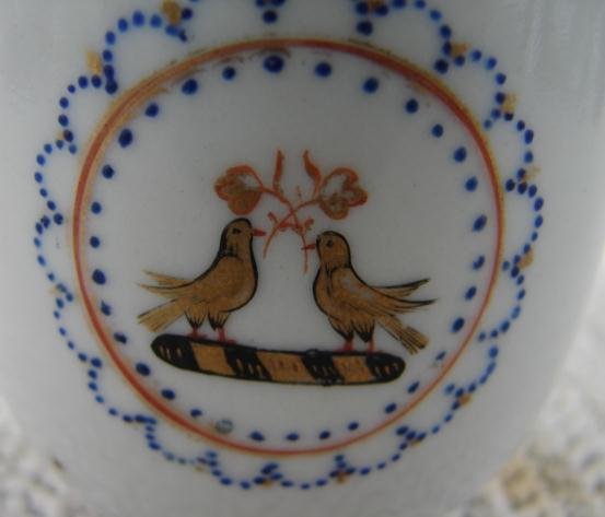 C. 1770 CHINESE EXPORT DEMI CUP 2 BIRDS ON CIGAR