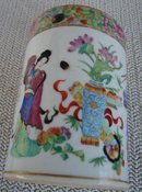 C. 1820 CHINESE EXPORT MANDARIN BRUSH POT