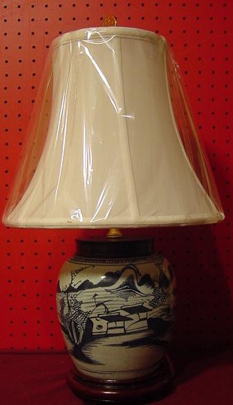 CHINESE EXPORT BLUE CANTON GINGER JAR