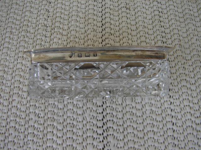 C. 1920 CRYSTAL BOX W/SILVER TOP