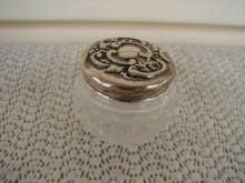 C. 1920 CRYSTAL GLASS BOTTLE W/STERLING TOP