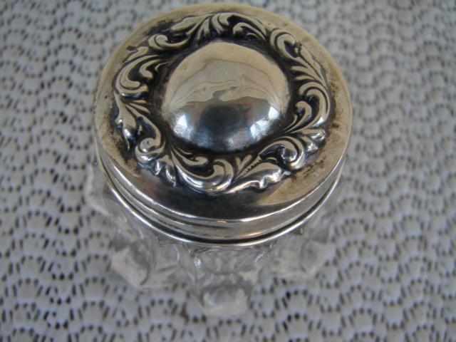 C. 1920 CRYSTAL GLASS JAR W/STERLING COVER