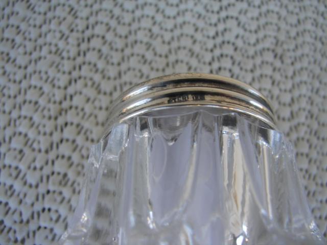 C. 1920 CRYSTAL GLASS JAR W/STERLING COVER