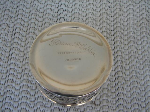 C. 1920 STERLING SILVER SNUFF BOX W/COVER