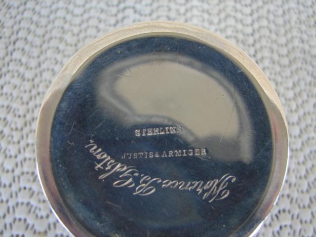 C. 1920 STERLING SILVER SNUFF BOX W/COVER