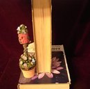 GARDEN BOOK LAMP