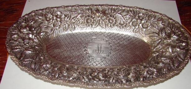SCHOFIELD BALTIMORE ROSE BREAD TRAY