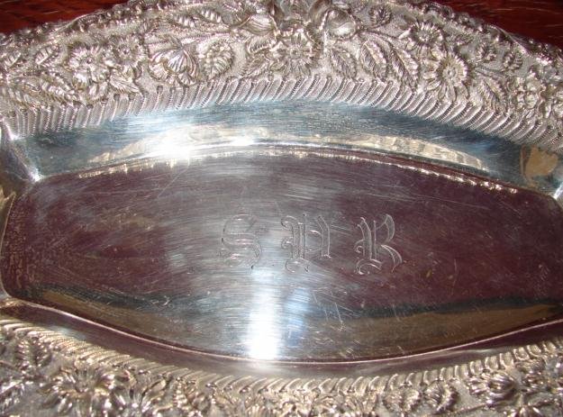 SCHOFIELD BALTIMORE ROSE BREAD TRAY
