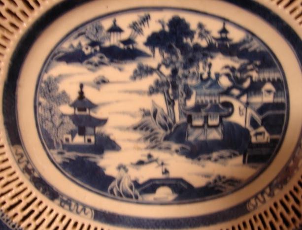 C.1820 CHINESE EXPORT NANKING RETICULATED