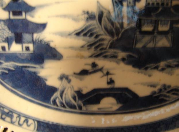 C.1820 CHINESE EXPORT NANKING RETICULATED