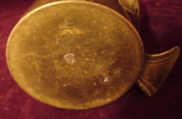 BRASS POT WITH KEROSENE LIGHTER